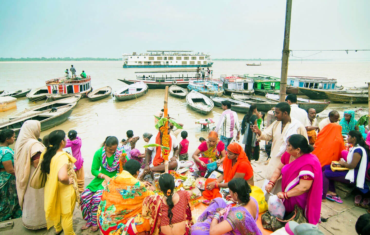 Ganges cruises Ganges cruises